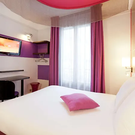 Hotel Ibis Styles Pigalle Montmartre 3*