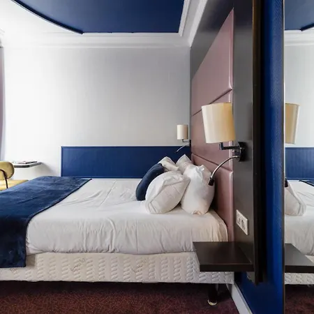 Hotel Accueil Pigalle Montmartre 3*