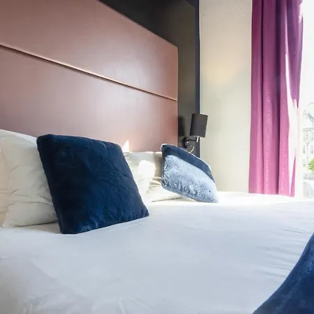 Accueil Pigalle Montmartre 3* Paris