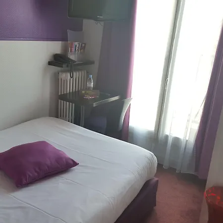 Accueil Pigalle Montmartre Hotel 3*