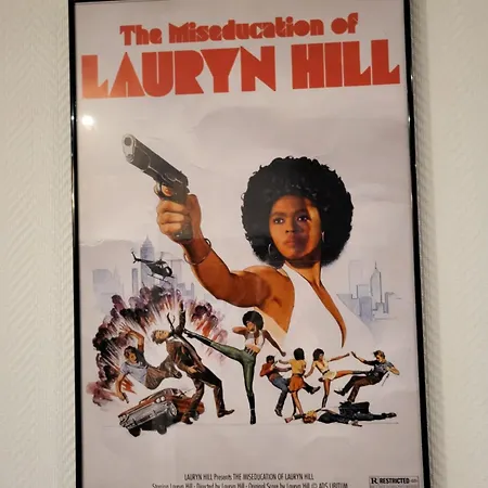 Accueil Pigalle Montmartre Paris