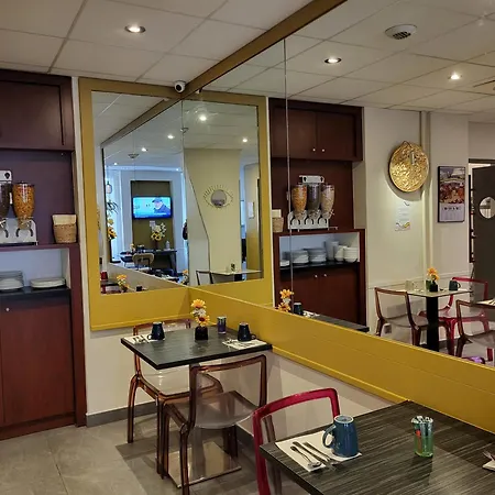 Hotel Accueil Pigalle Montmartre