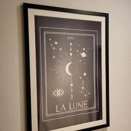 Accueil Pigalle Montmartre 3*