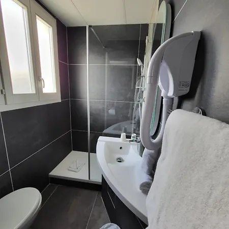 Accueil Pigalle Montmartre - Rénové 3* París