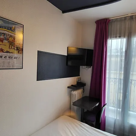 فندق Accueil Pigalle Montmartre باريس