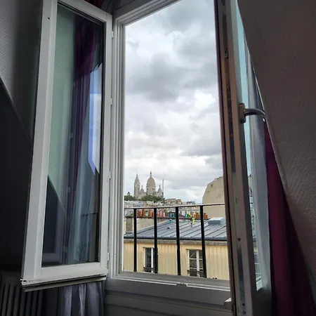 Accueil Pigalle Montmartre - Rénové Hotel