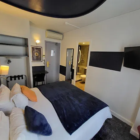 Hotel Accueil Pigalle Montmartre - Rénové 3*