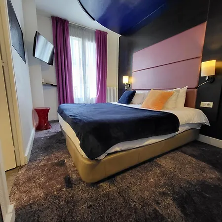 Accueil Pigalle Montmartre - Rénové 3*
