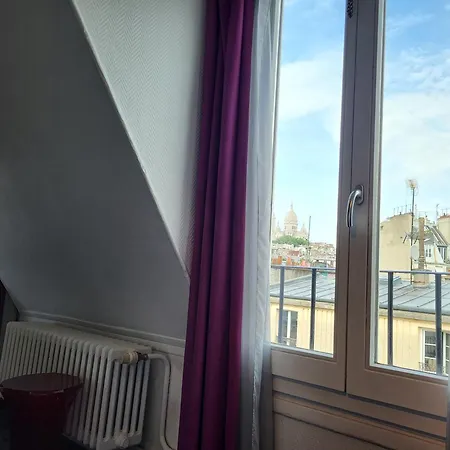 Hotel Accueil Pigalle Montmartre - Rénové 3*