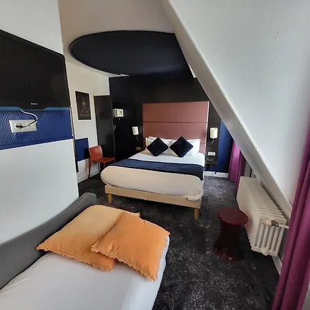 Otel Accueil Pigalle Montmartre - Renove Paris