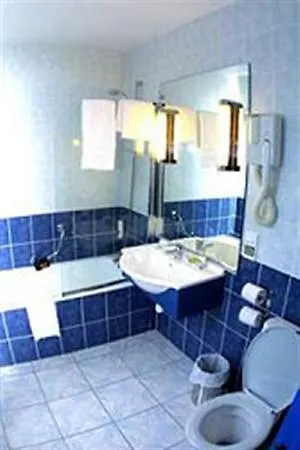 Hotell Ibis Styles Pigalle Montmartre 3*