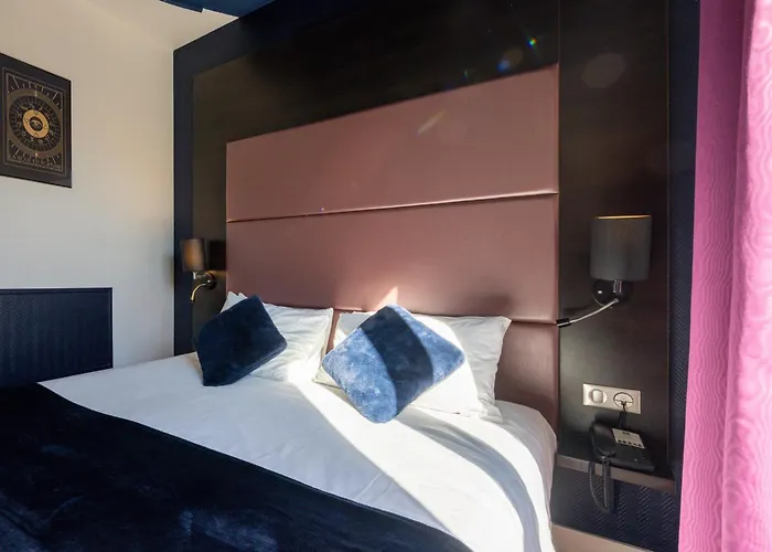 Accueil Pigalle Montmartre Отель Париж