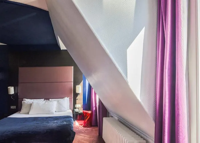 Accueil Pigalle Montmartre 3* Париж