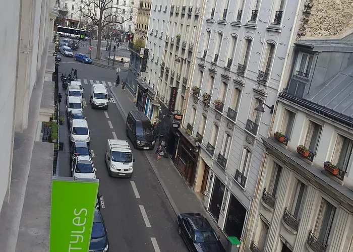 Accueil Pigalle Montmartre Отель 3*
