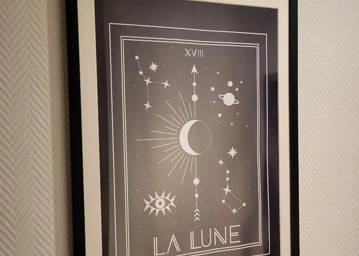 Accueil Pigalle Montmartre 3*